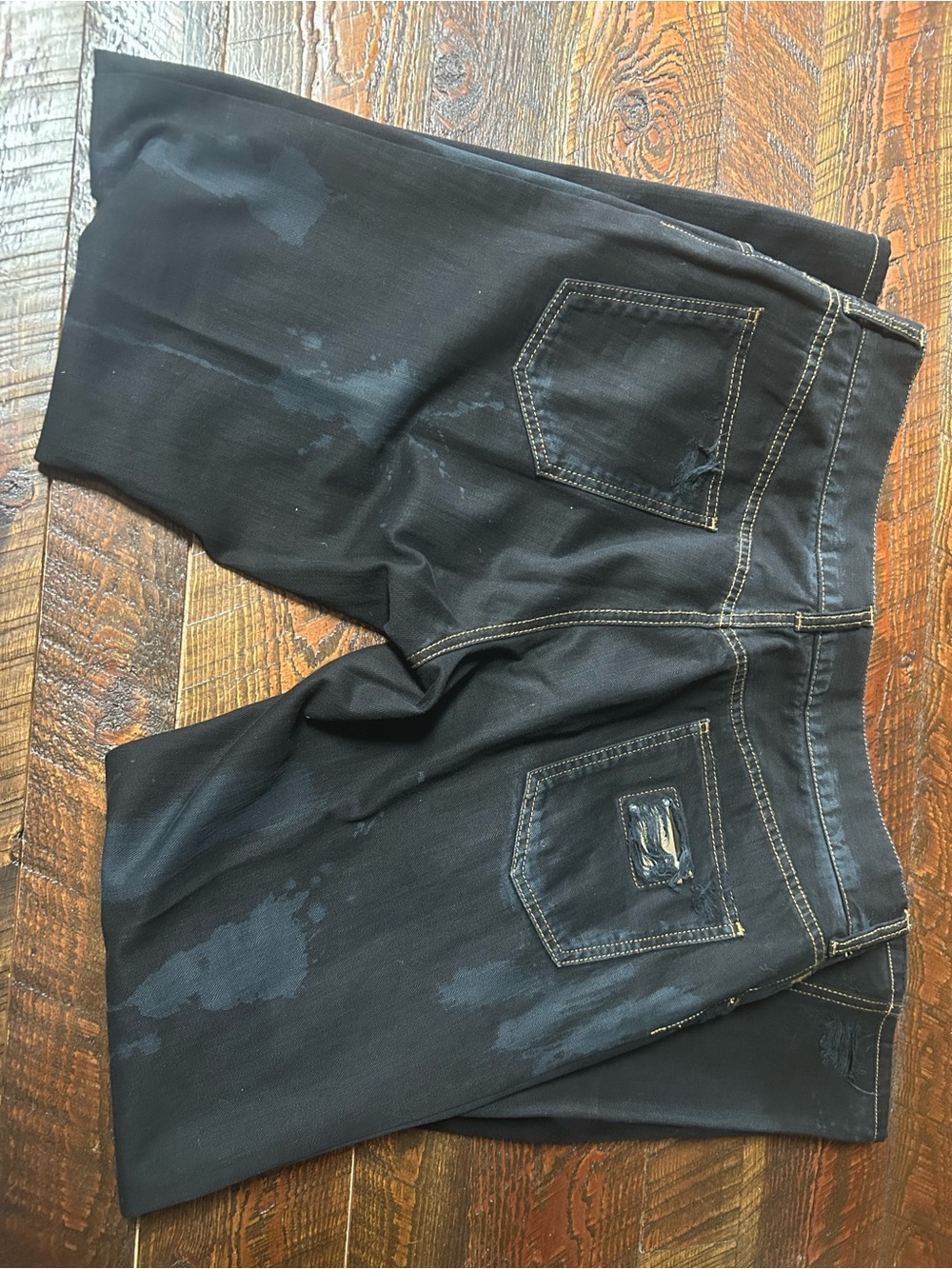 Dolce & Gabbana Slim Straight Black Jeans with Contrast Stitching